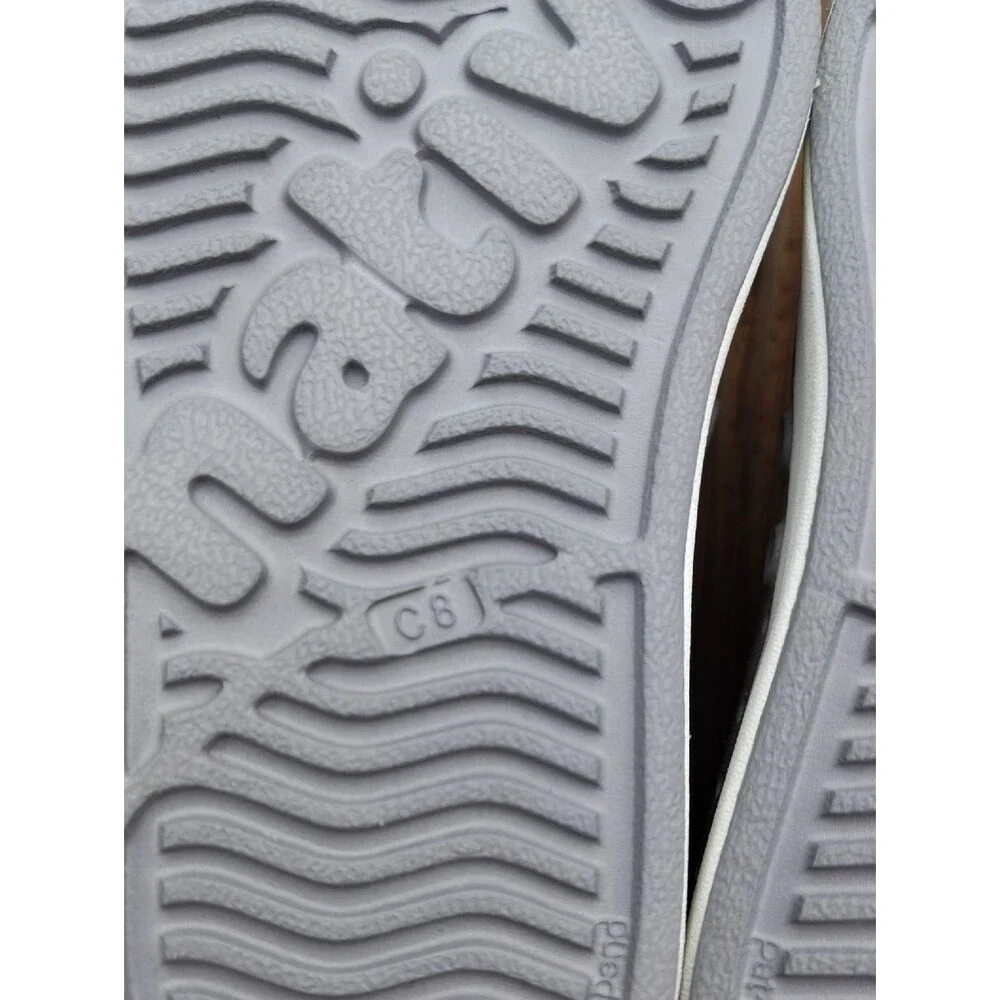 Native Gray Jefferson Slip-On Water Shoes Sneakers Size 8 Kids